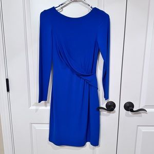 Vince Camuto Front-Gathered Bodycon Dress. Color Blue. Size 2